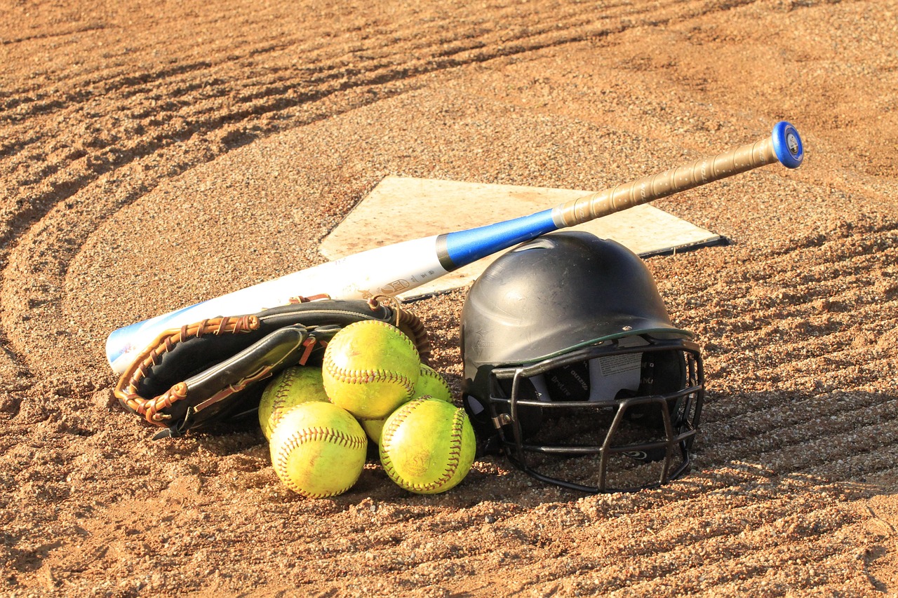 Swing mee tijdens de Softbal Clinic van de Knickerbockers